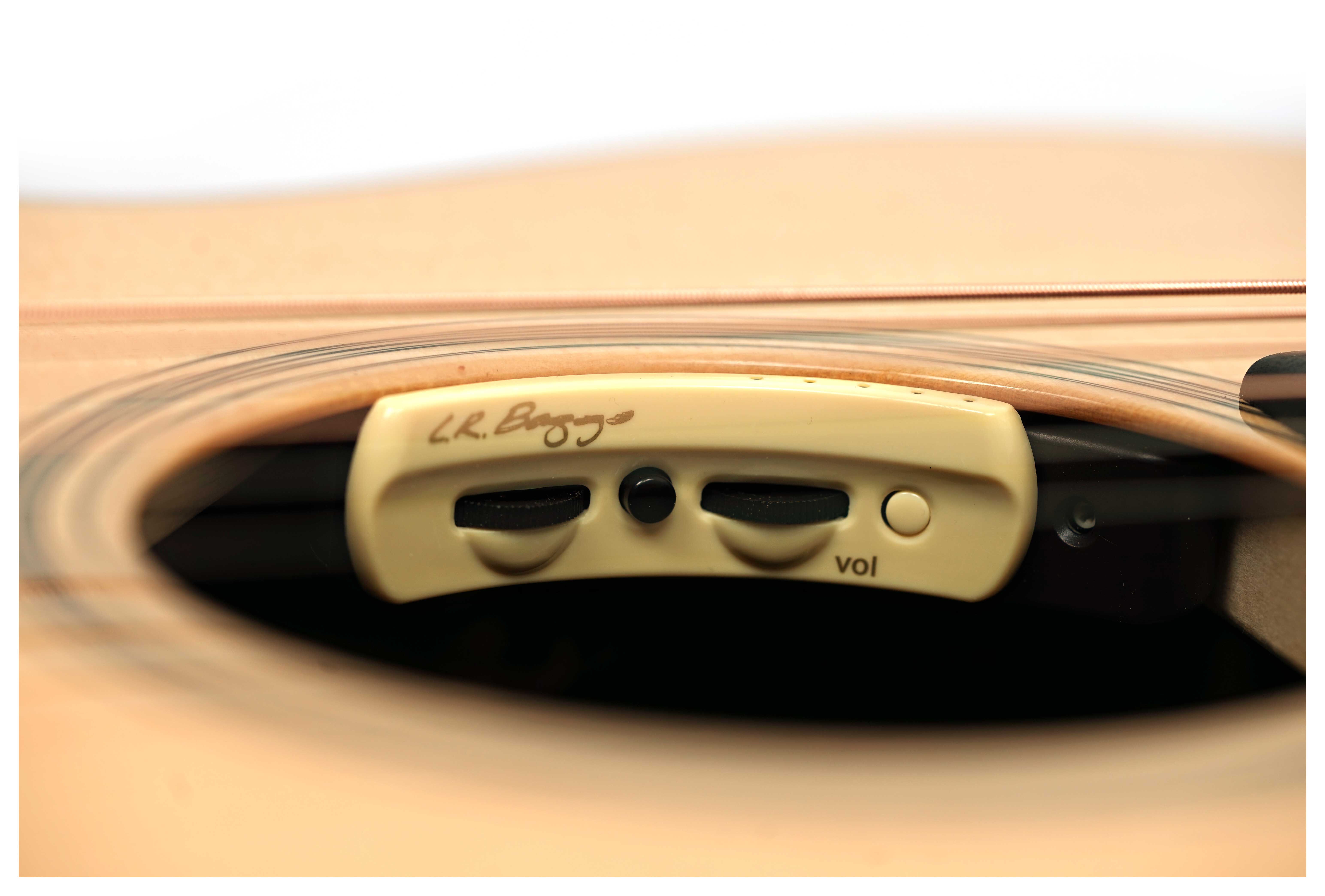 Bourgeois Touchstone Series Soloist OM Cutaway #T2509213