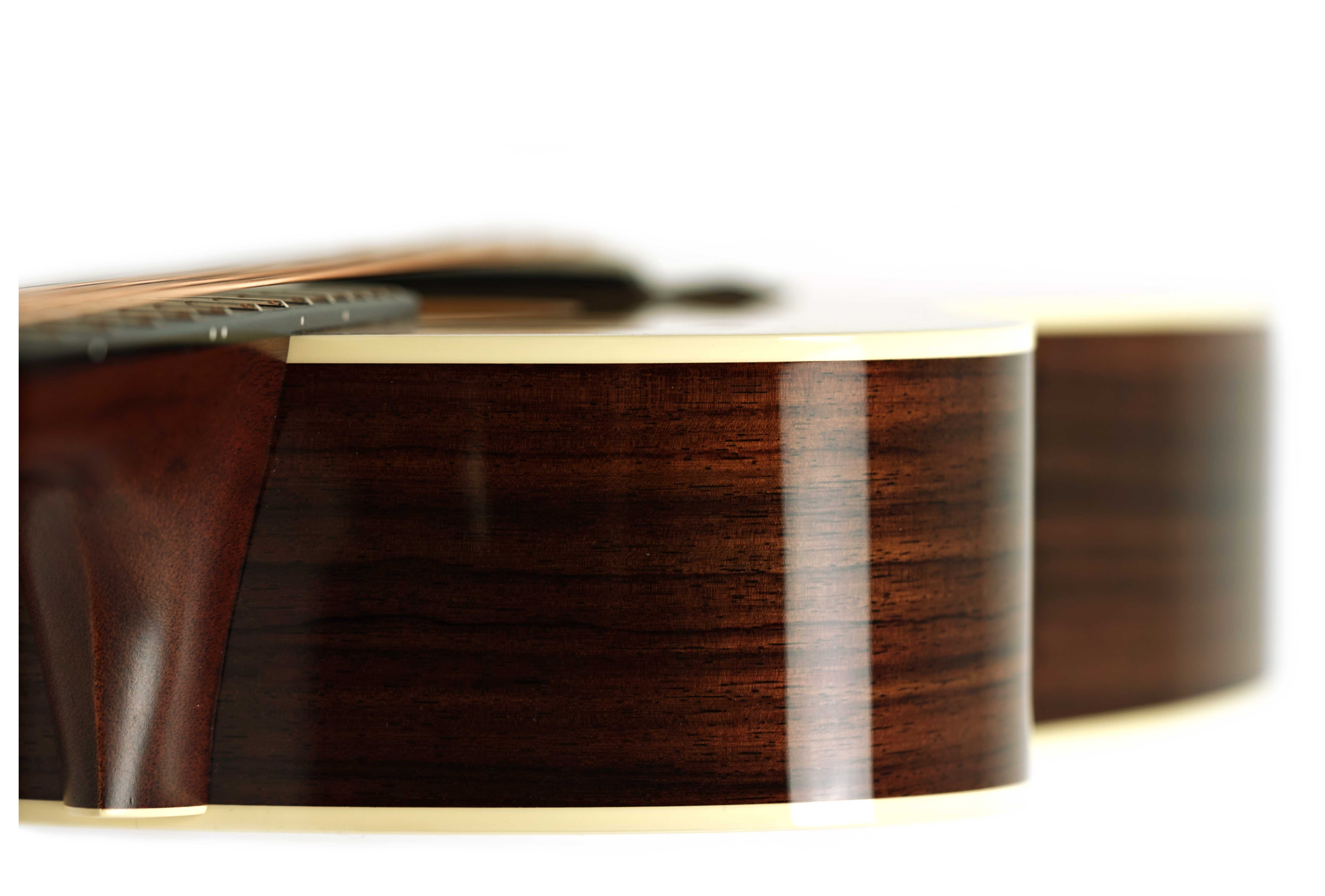 Martin 000-28 Shawn Mendes Limited Edition Numbered and Signed #3020240