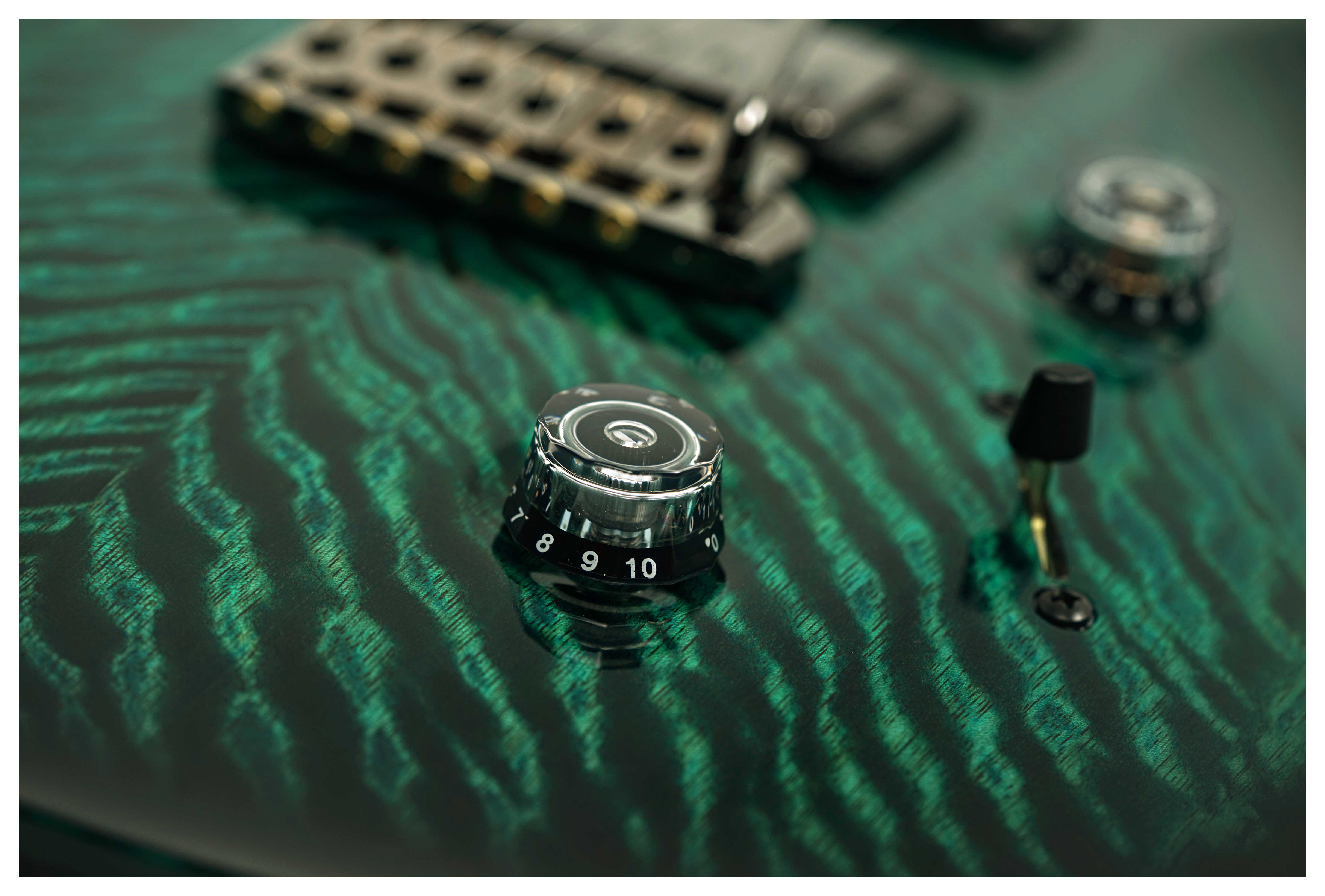 PRS Limited Edition Studio Mango Cobalt Smokeburst #0421512