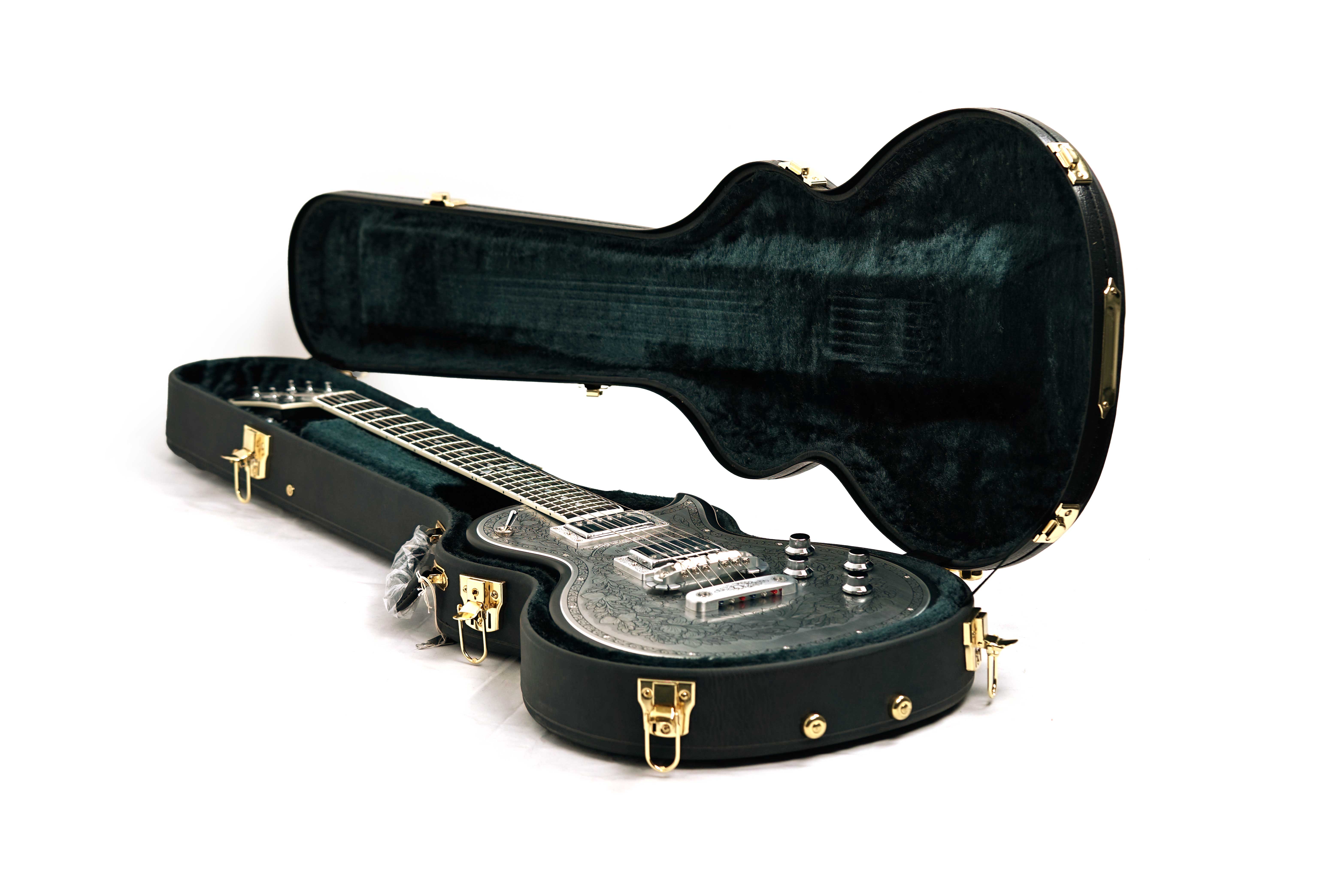 Zemaitis MFG-AC-24 Metal Front Leaf Design Black Satin