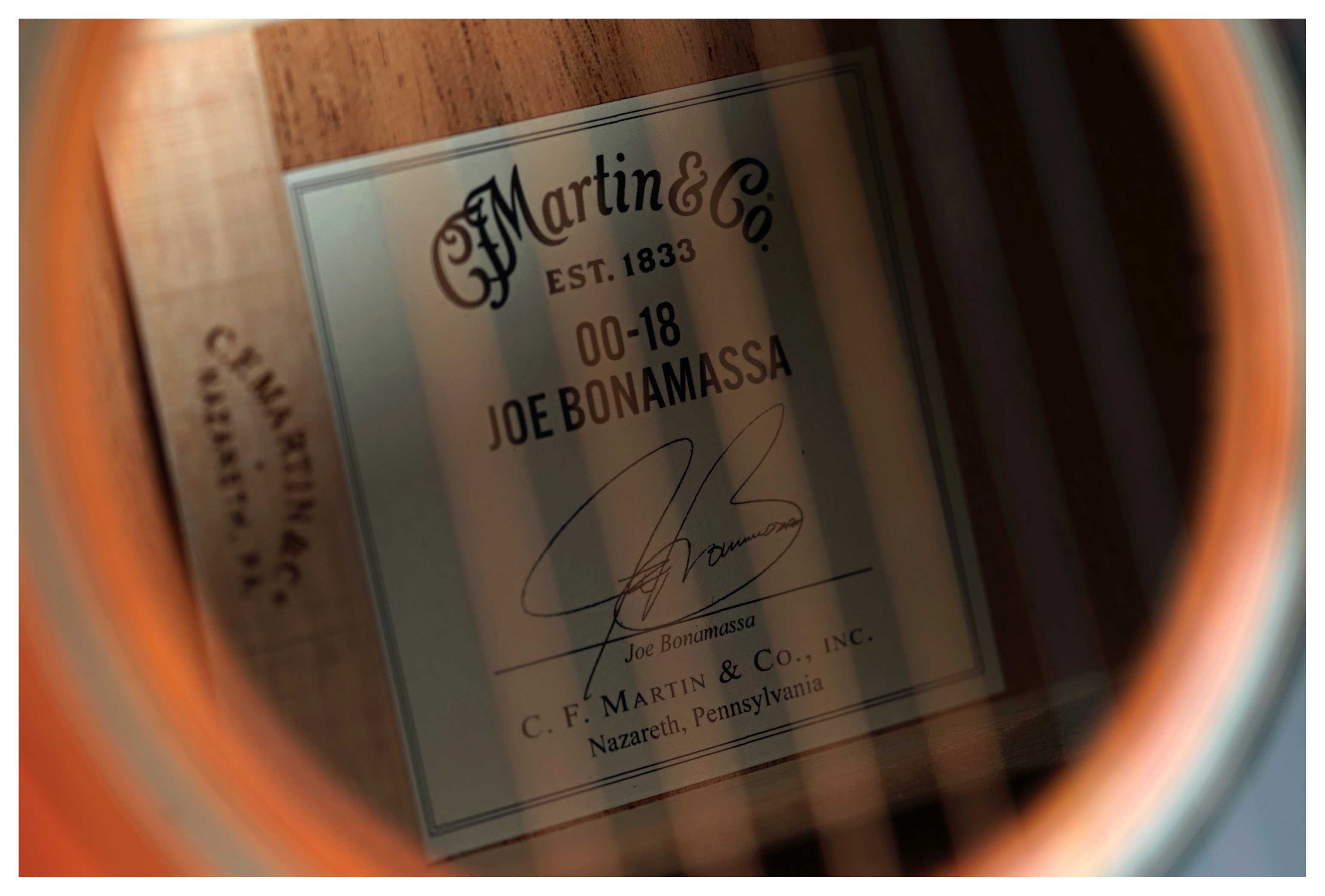 Martin 00-18 Joe Bonamassa