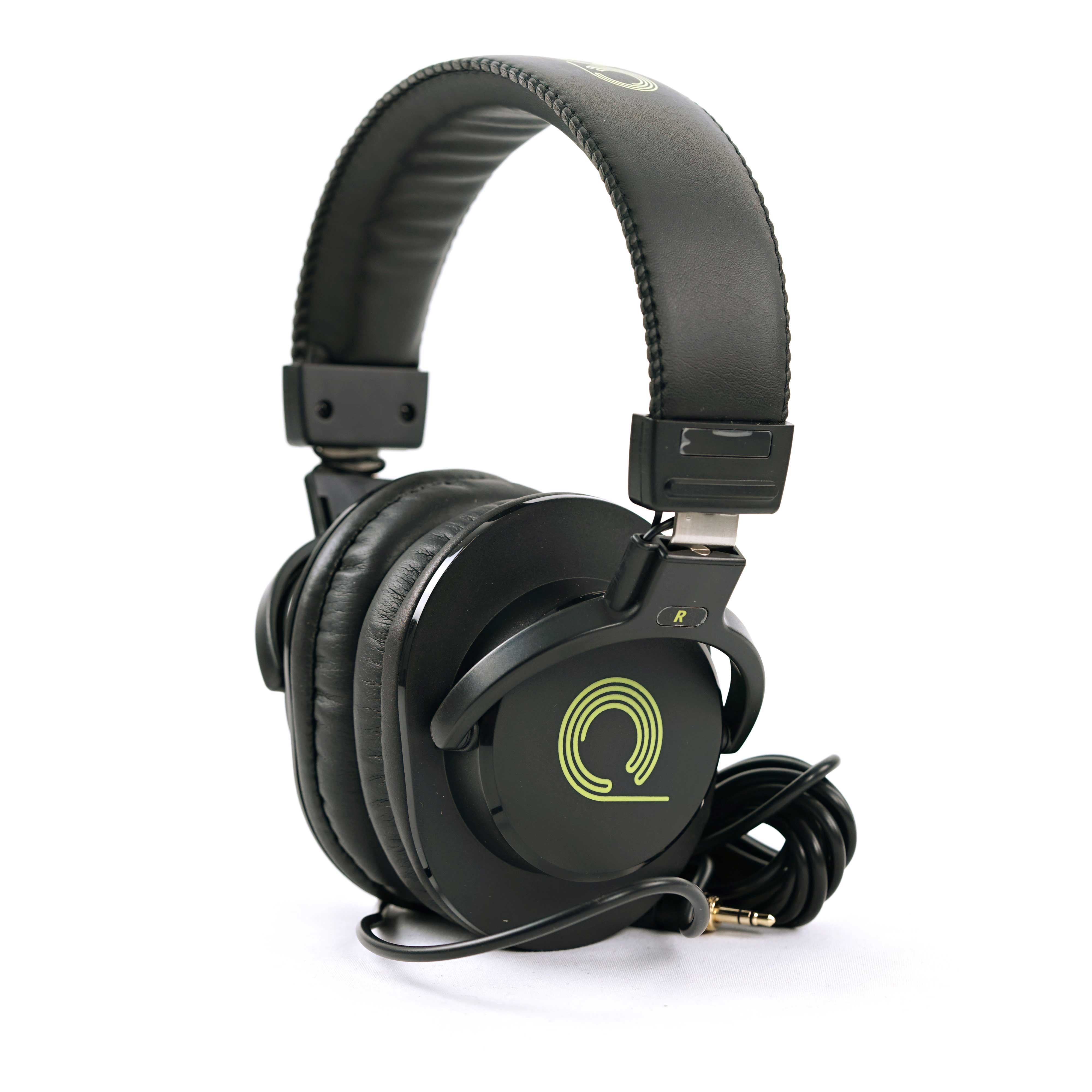 Yamaha PSR-F52 Beginners Keyboard Bundle