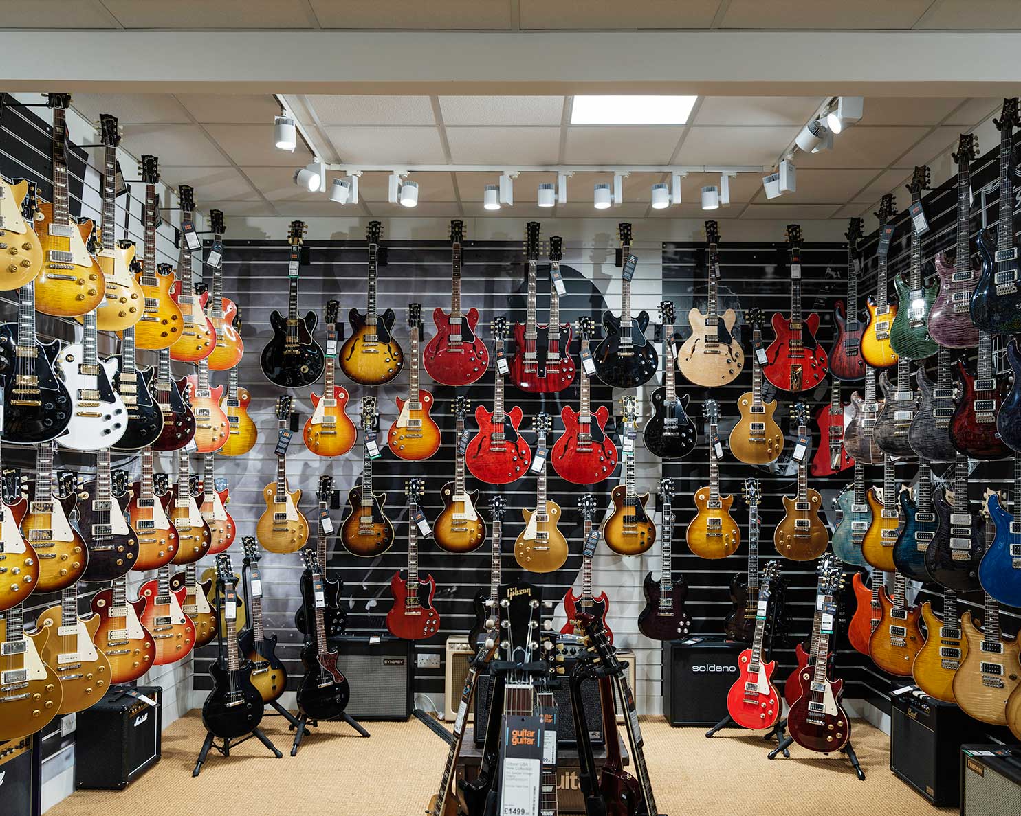 guitarguitar Birmingham