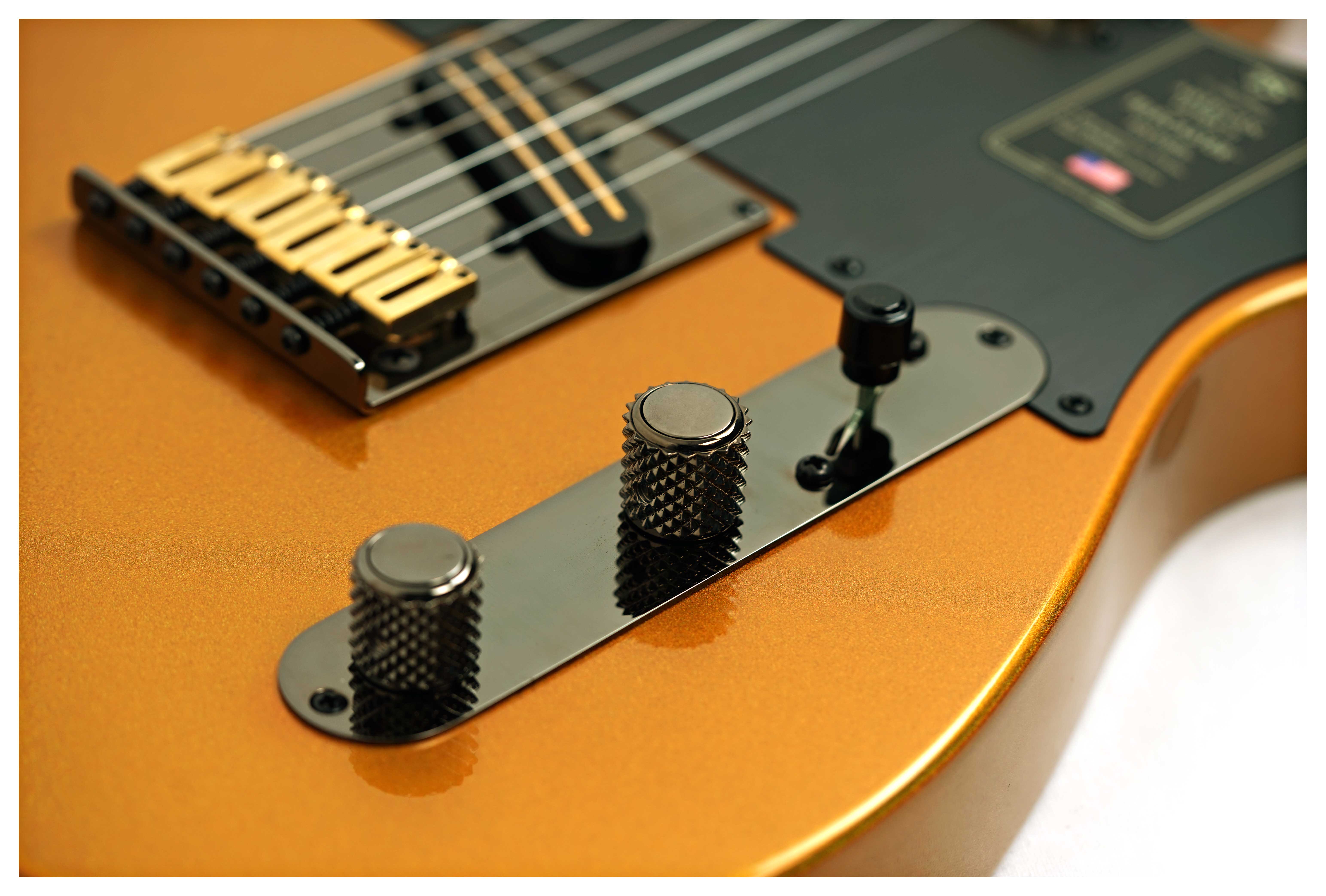 Fender 75th Anniversary American Ultra II Telecaster Liquid Gold Ebony Fingerboard #US25020337