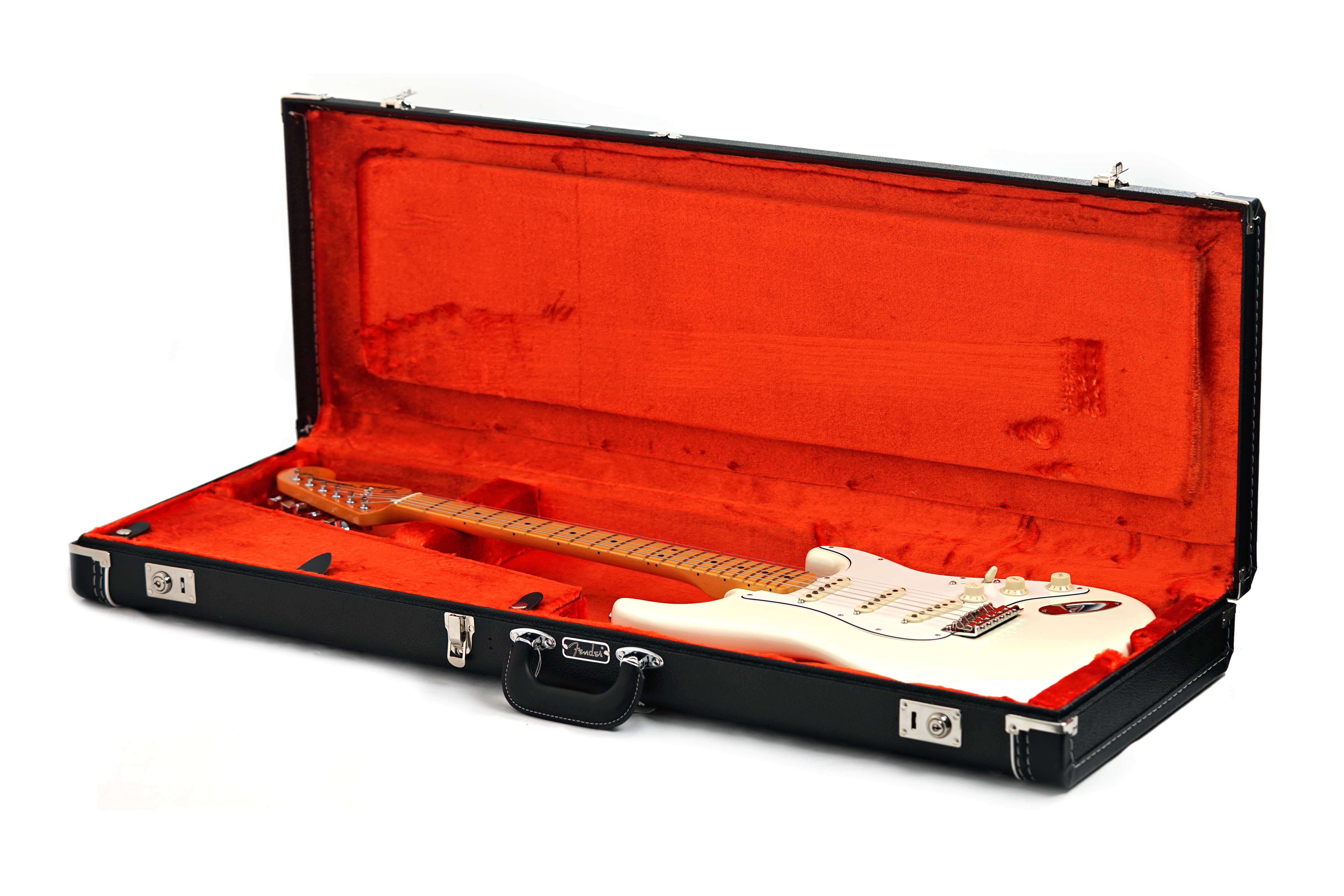 Fender guitarguitar Exclusive American Vintage II 73 Stratocaster Maple Fingerboard Olympic White #V15953