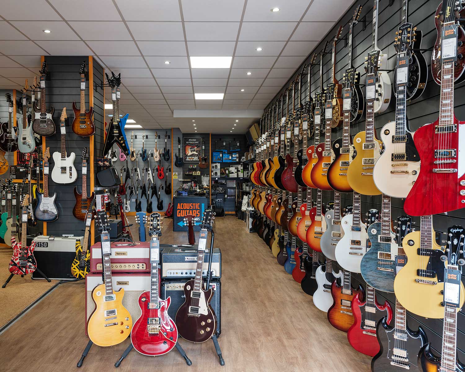 guitarguitar Newcastle electric guitar department