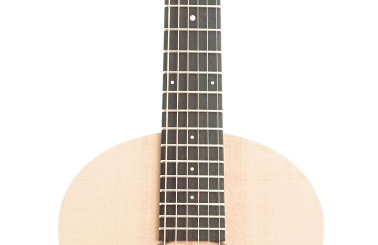 Sheeran by Lowden W-02 Sitka Spruce / Indian Rosewood (Pre-Owned) Sheeran by Lowden W-02 Sitka Spruce / Indian Rosewood (Pre-Owned)