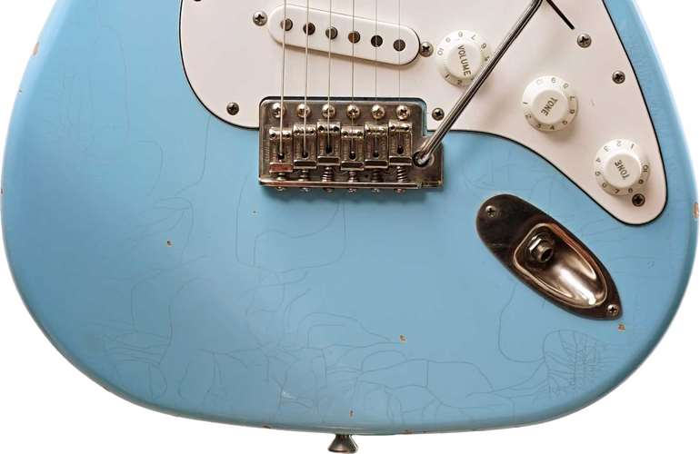 LSL Instruments Saticoy ST SA Desoto Blue Swamp Ash Rosewood Fingerboard 'Cate' (Pre-Owned) LSL Instruments Saticoy ST SA Desoto Blue Swamp Ash Rosewood Fingerboard 'Cate' (Pre-Owned)