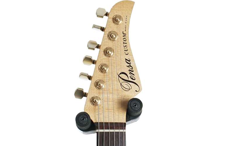 Pensa Guitars 1997 Custom Dinky Porsche Red (Pre-Owned) Pensa Guitars 1997 Custom Dinky Porsche Red (Pre-Owned)