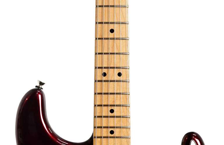 Fender 2016 American Standard Stratocaster Maple Fingerboard Bordeaux Metallic (Pre-Owned) Fender 2016 American Standard Stratocaster Maple Fingerboard Bordeaux Metallic (Pre-Owned)