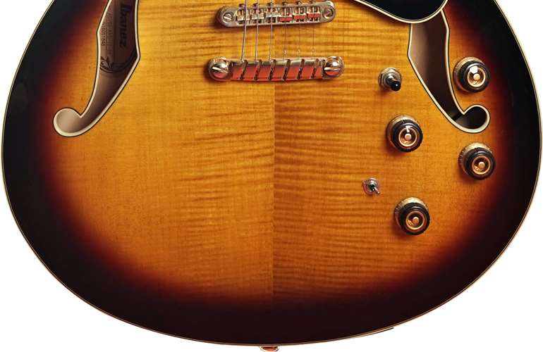 Ibanez AS153-AYS Antique Yellow Sunburst Semi-Hollow (Pre-Owned) Ibanez AS153-AYS Antique Yellow Sunburst Semi-Hollow (Pre-Owned)
