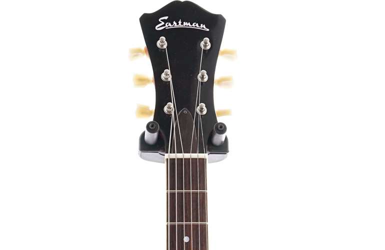 Eastman Thinline Series T386 Cherry Archtop (Pre-Owned) Eastman Thinline Series T386 Cherry Archtop (Pre-Owned)