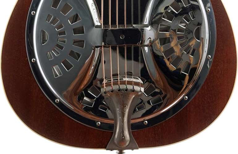 Dobro 2004 Jerry Douglas Signature (Pre-Owned)  Dobro 2004 Jerry Douglas Signature (Pre-Owned)