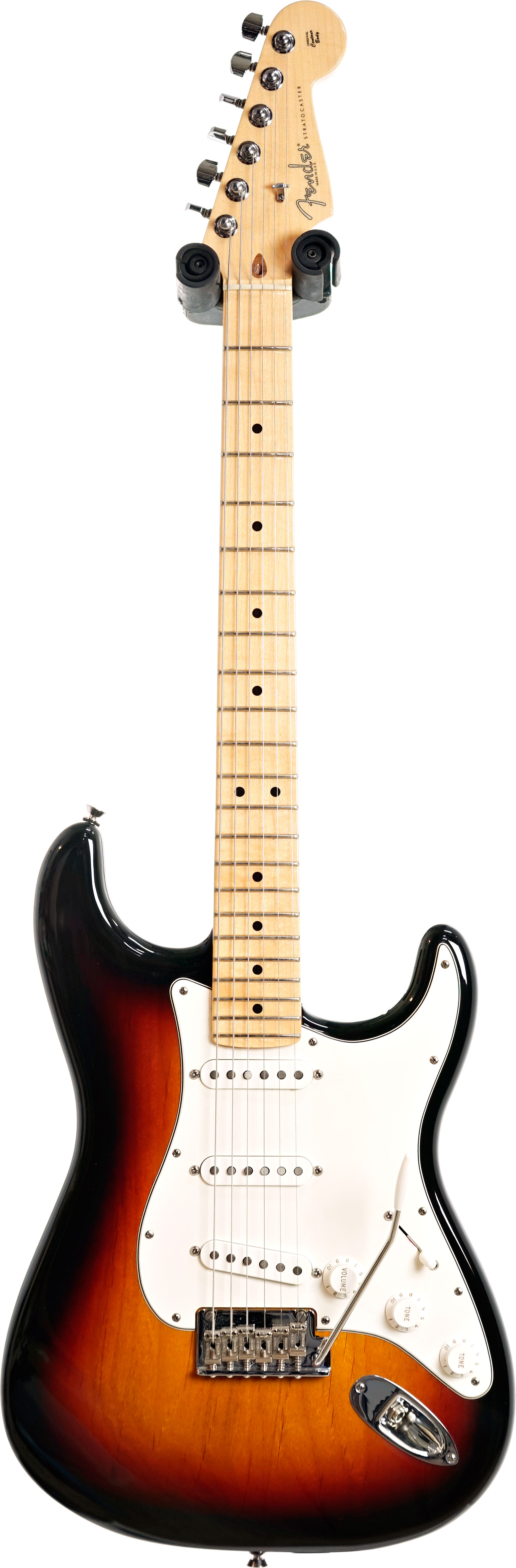 Fender 2008 American Standard Stratocaster 3 Tone Sunburst Maple Fingerboard (Pre-Owned)