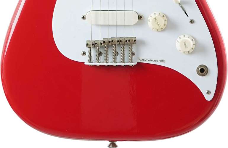 Fender 1982 Bullet Dakota Red Rosewood Fingerboard (Pre-Owned) Fender 1982 Bullet Dakota Red Rosewood Fingerboard (Pre-Owned)