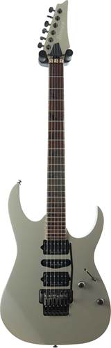 Ibanez Prestige 2002 RG2570E Vital Silver (Pre-Owned) Ibanez Prestige 2002 RG2570E Vital Silver (Pre-Owned)