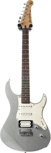 Yamaha Pacifica 012 Silver (Pre-Owned) Yamaha Pacifica 012 Silver (Pre-Owned)