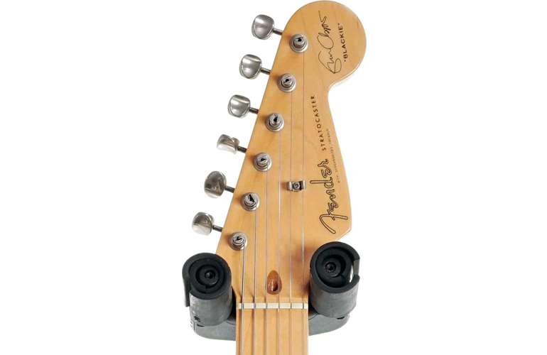 Fender 1996 Eric Clapton Artist Stratocaster Black Maple Fingerboard (Pre-Owned) Fender 1996 Eric Clapton Artist Stratocaster Black Maple Fingerboard (Pre-Owned)
