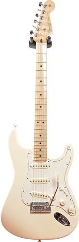 Fender 2019 American Professional Stratocaster Maple Fingerboard Olympic White (Pre-Owned) Fender 2019 American Professional Stratocaster Maple Fingerboard Olympic White (Pre-Owned)