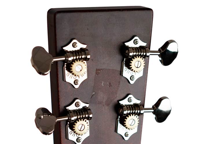 Martin 2021 000-28 With LR Baggs Anthem (Pre-Owned) Martin 2021 000-28 With LR Baggs Anthem (Pre-Owned)