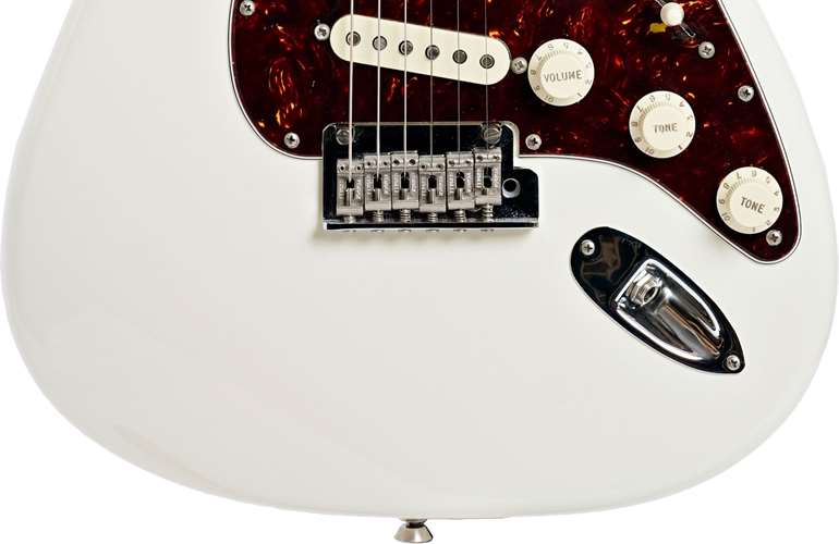 Fender 2022 American Professional II Stratocaster Olympic White Rosewood Fingerboard (Pre-Owned) Fender 2022 American Professional II Stratocaster Olympic White Rosewood Fingerboard (Pre-Owned)