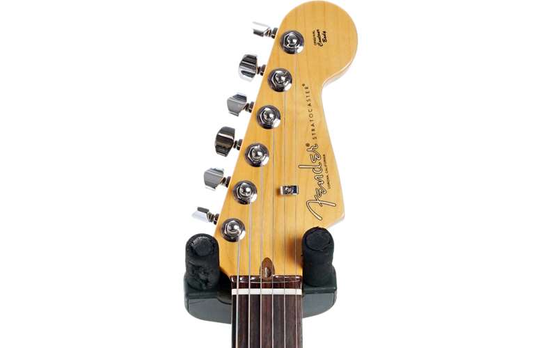 Fender 2022 American Professional II Stratocaster Olympic White Rosewood Fingerboard (Pre-Owned) Fender 2022 American Professional II Stratocaster Olympic White Rosewood Fingerboard (Pre-Owned)