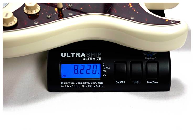 Fender 2022 American Professional II Stratocaster Olympic White Rosewood Fingerboard (Pre-Owned) Fender 2022 American Professional II Stratocaster Olympic White Rosewood Fingerboard (Pre-Owned)