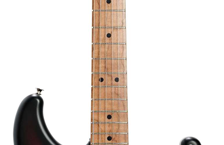 LSL Instruments Saticoy One B Satin Sunburst Maple Fingerboard (Pre-Owned) LSL Instruments Saticoy One B Satin Sunburst Maple Fingerboard (Pre-Owned)