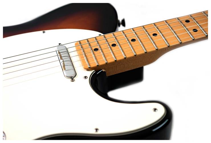 Fender 2012 American Standard Telecaster Maple 2 Tone Sunburst (Pre-Owned) Fender 2012 American Standard Telecaster Maple 2 Tone Sunburst (Pre-Owned)