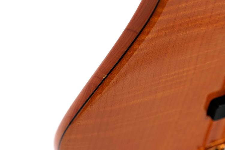 Fender 2005 American Deluxe FMT Trans Amber Jazz Bass (Pre-Owned) Fender 2005 American Deluxe FMT Trans Amber Jazz Bass (Pre-Owned)