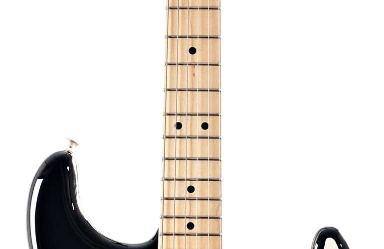 Fender 2016 Eric Clapton Artist Stratocaster Black (Pre-Owned) Fender 2016 Eric Clapton Artist Stratocaster Black (Pre-Owned)