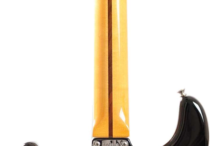 Fender Eric Johnson Stratocaster 2 Tone Sunburst Maple Fingerboard (Pre-Owned) Fender Eric Johnson Stratocaster 2 Tone Sunburst Maple Fingerboard (Pre-Owned)
