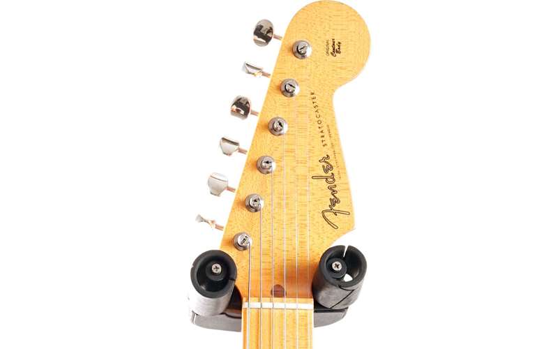 Fender Eric Johnson Stratocaster 2 Tone Sunburst Maple Fingerboard (Pre-Owned) Fender Eric Johnson Stratocaster 2 Tone Sunburst Maple Fingerboard (Pre-Owned)