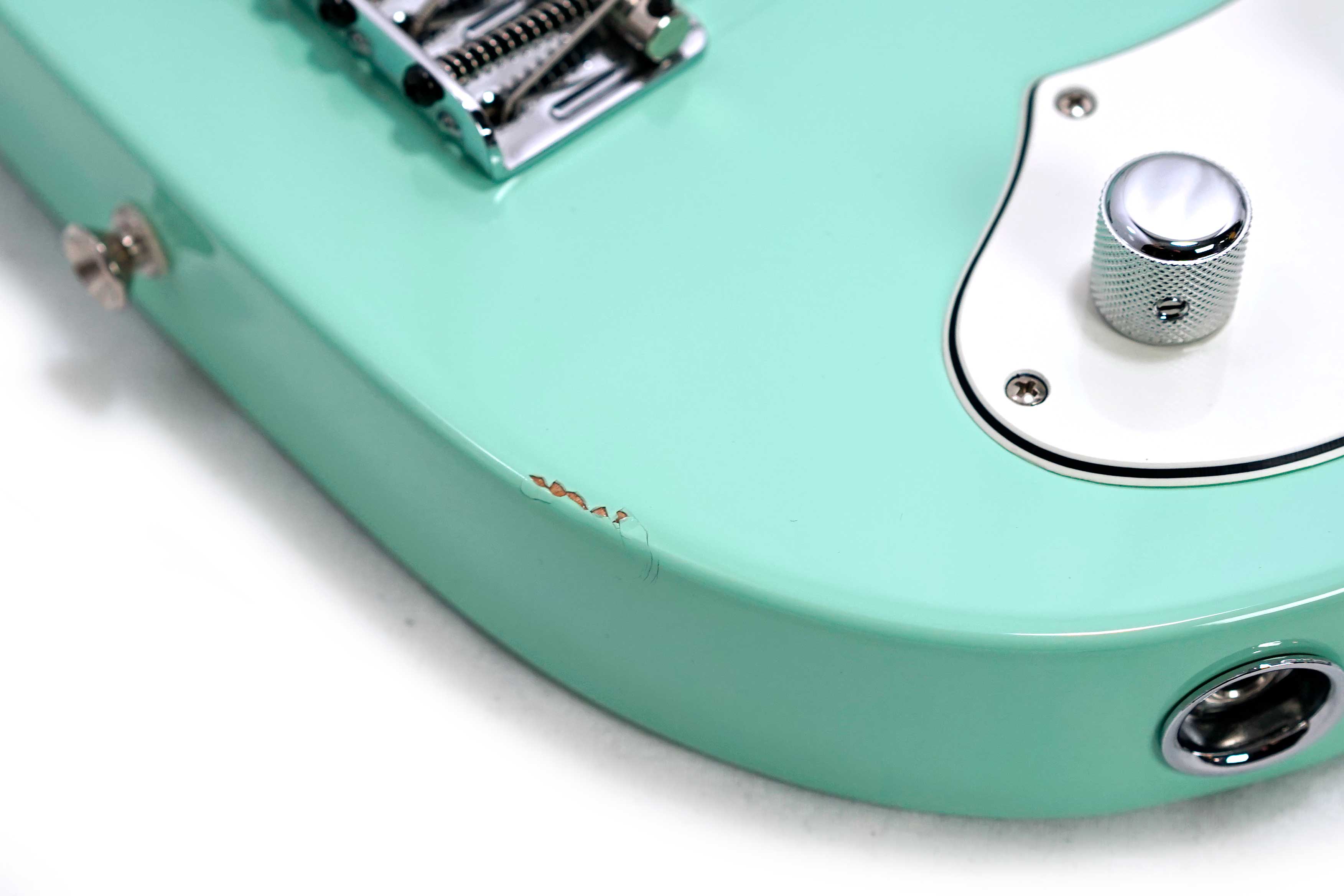 Fender 2023 Vintera II 70s Telecaster Bass Maple Fingerboard Surf Green (Pre-Owned)