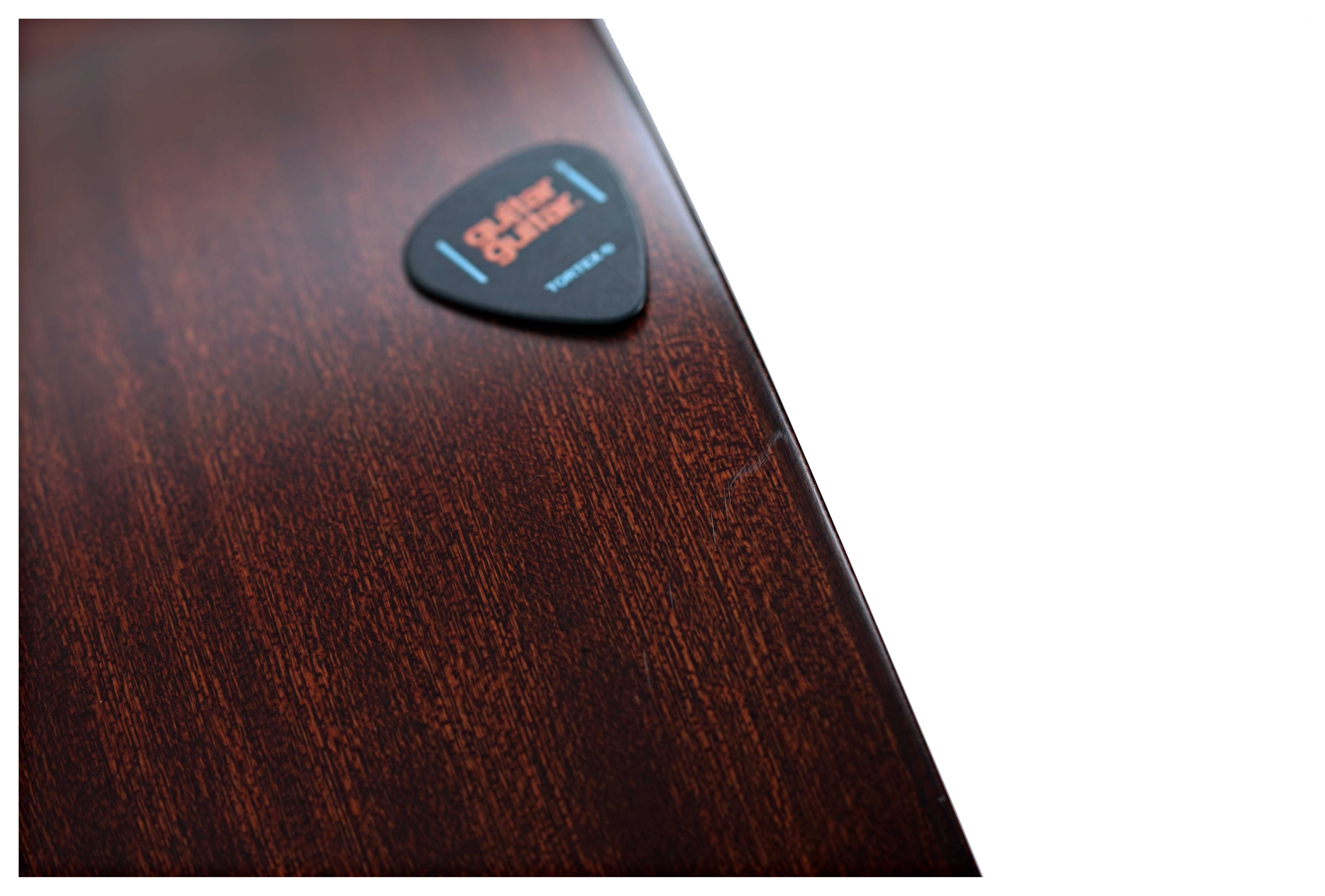 Sigma  000M-15E (Pre-Owned)