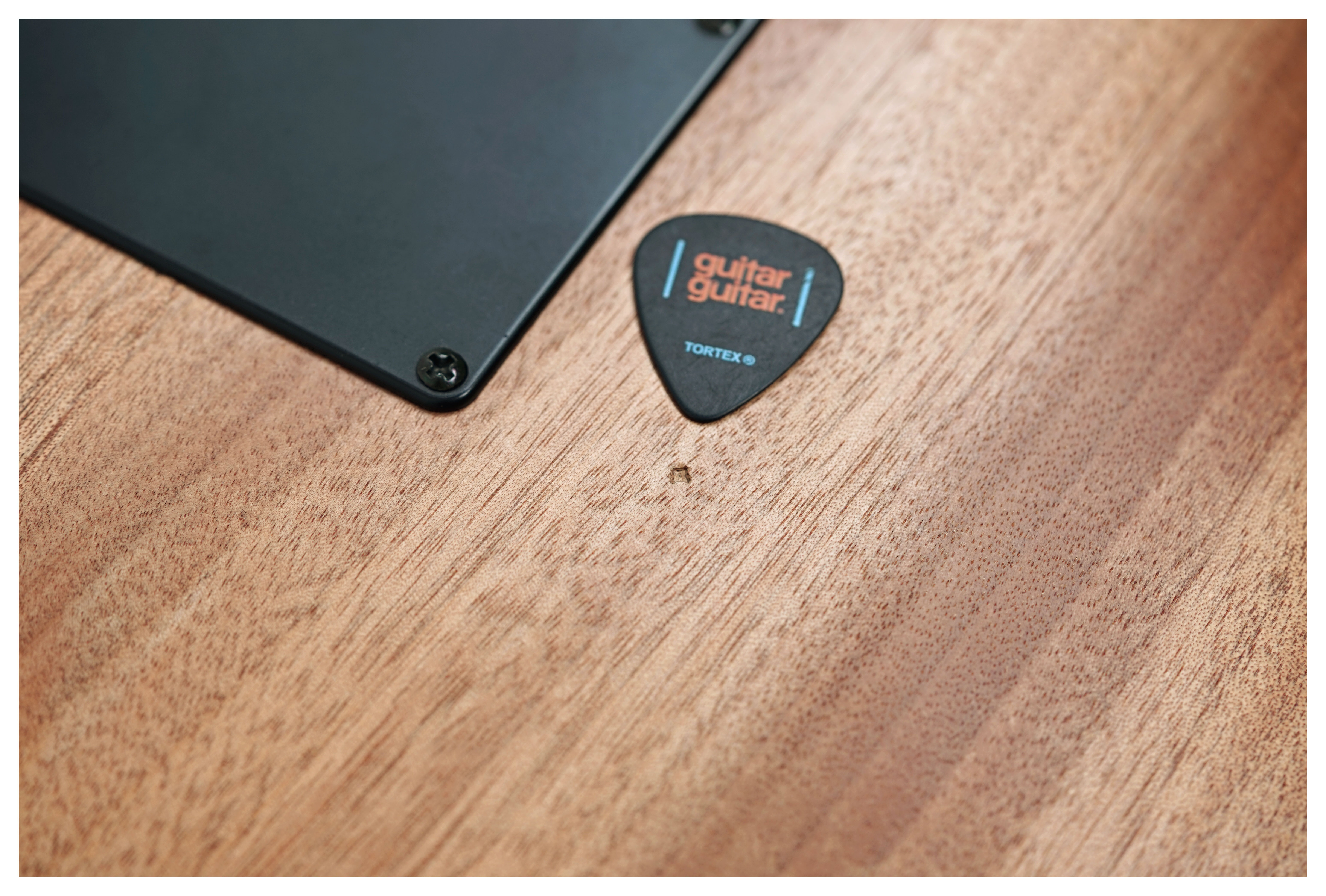 Ibanez 2013 EGEN8 Herman Li Platinum Blonde (Pre-Owned)