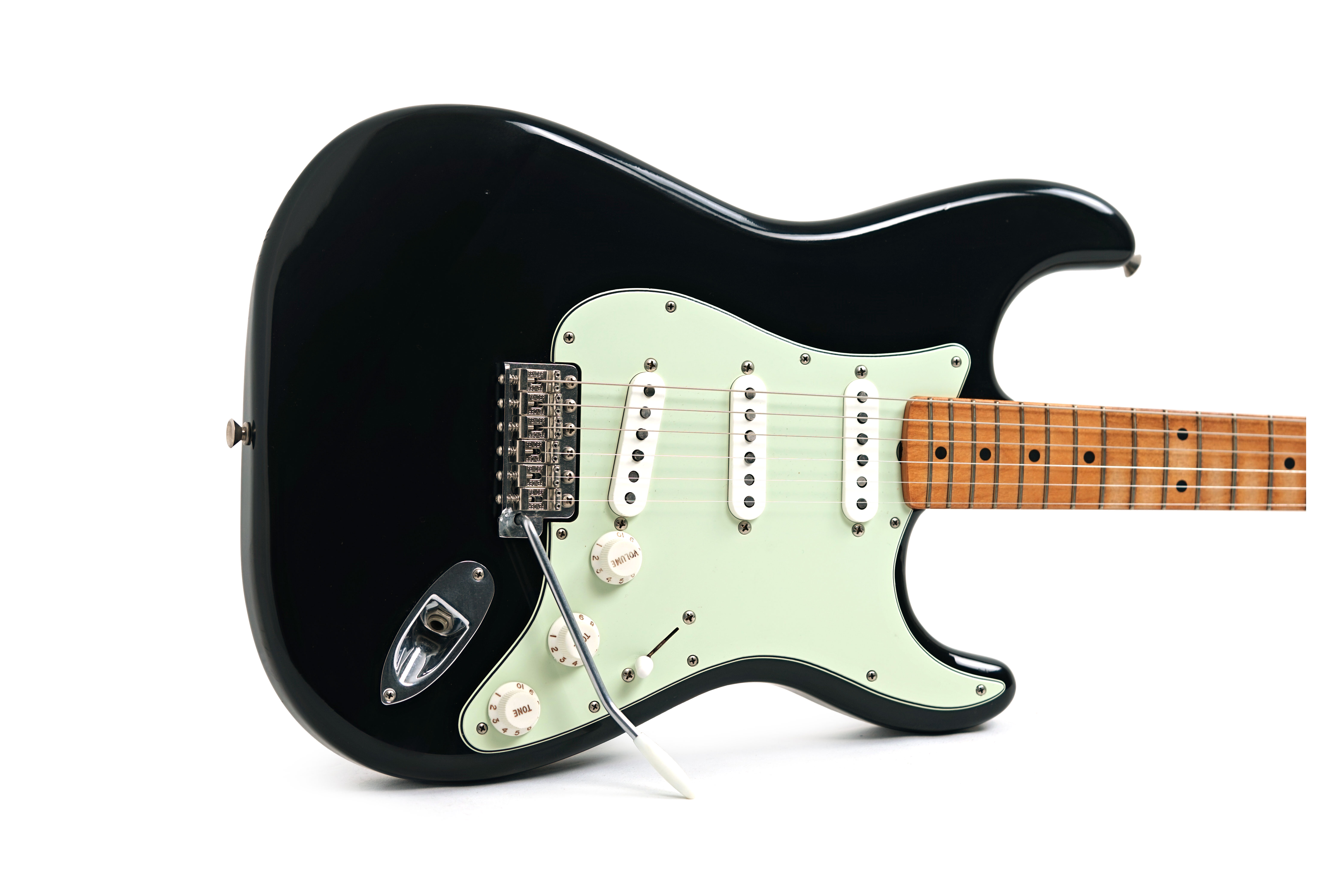 Fender 2025 Limited Edition Vintera II Roadworn 60s Stratocaster Black Maple Fingerboard (Pre-Owned)