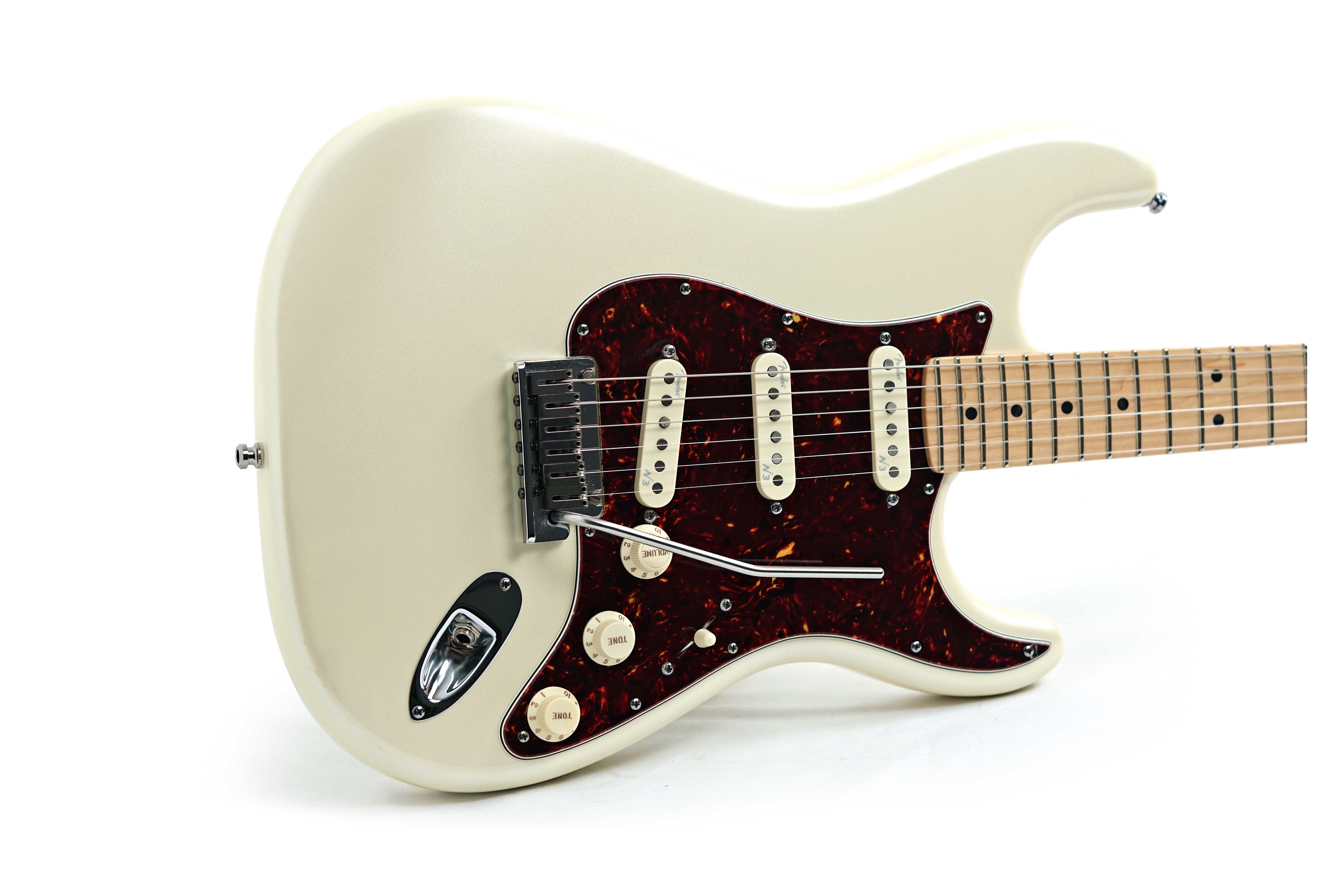 Fender American Deluxe Stratocaster Maple Fingerboard Olympic Pearl (Pre-Owned)