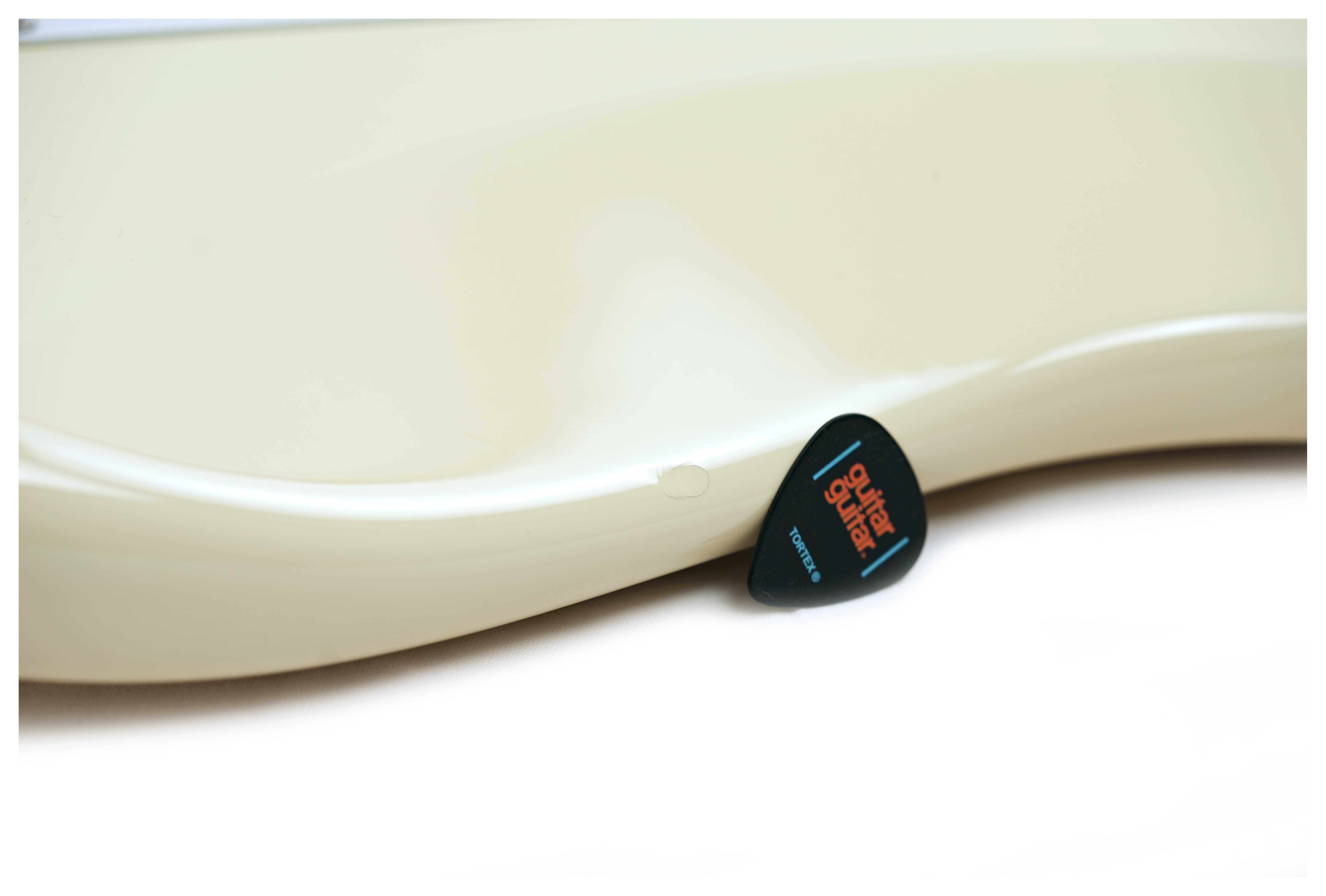 Fender 2017 Artist Eric Clapton Stratocaster Olympic White (Pre-Owned)