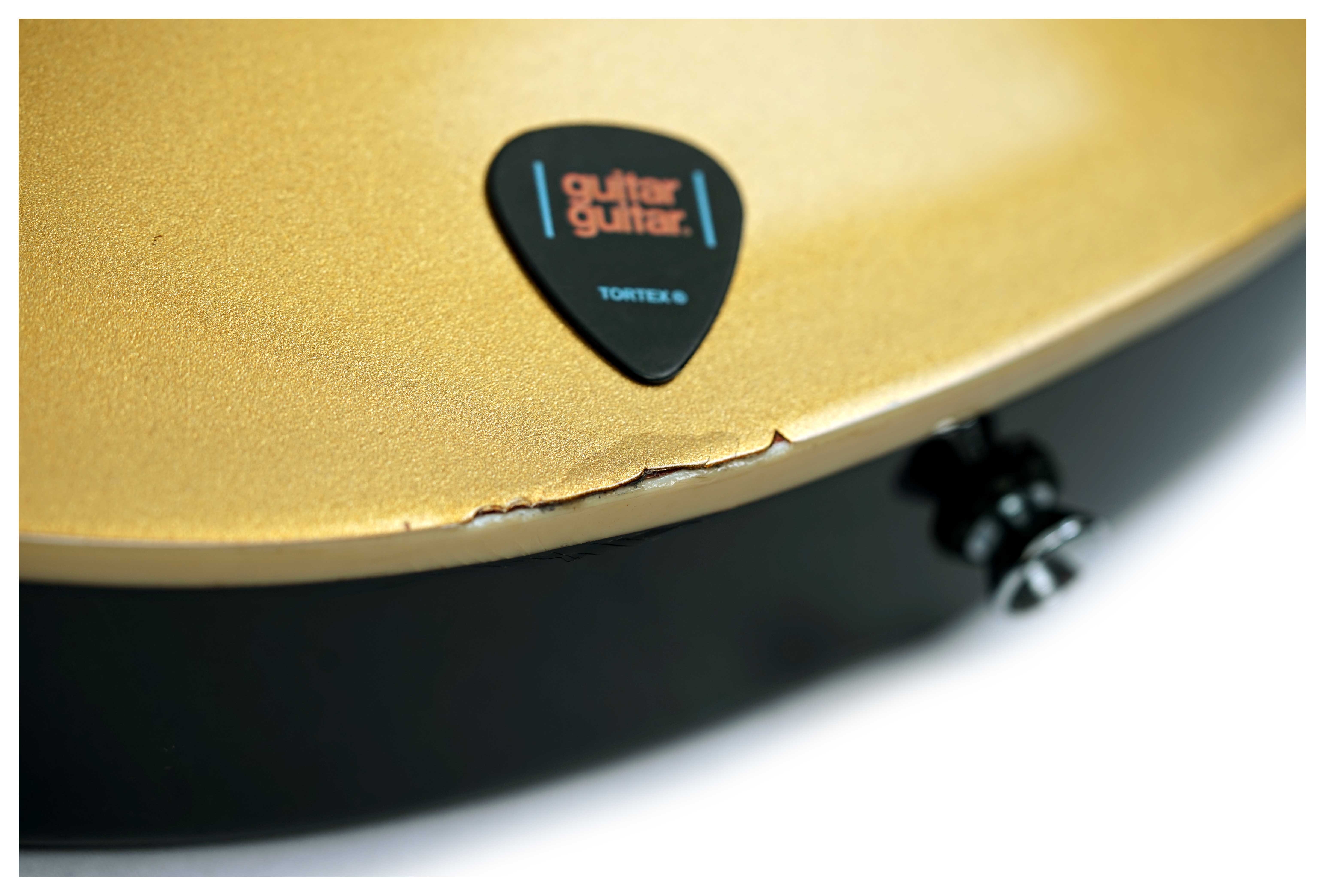 Vintage 2011 V100 Gold Top (Pre-Owned)