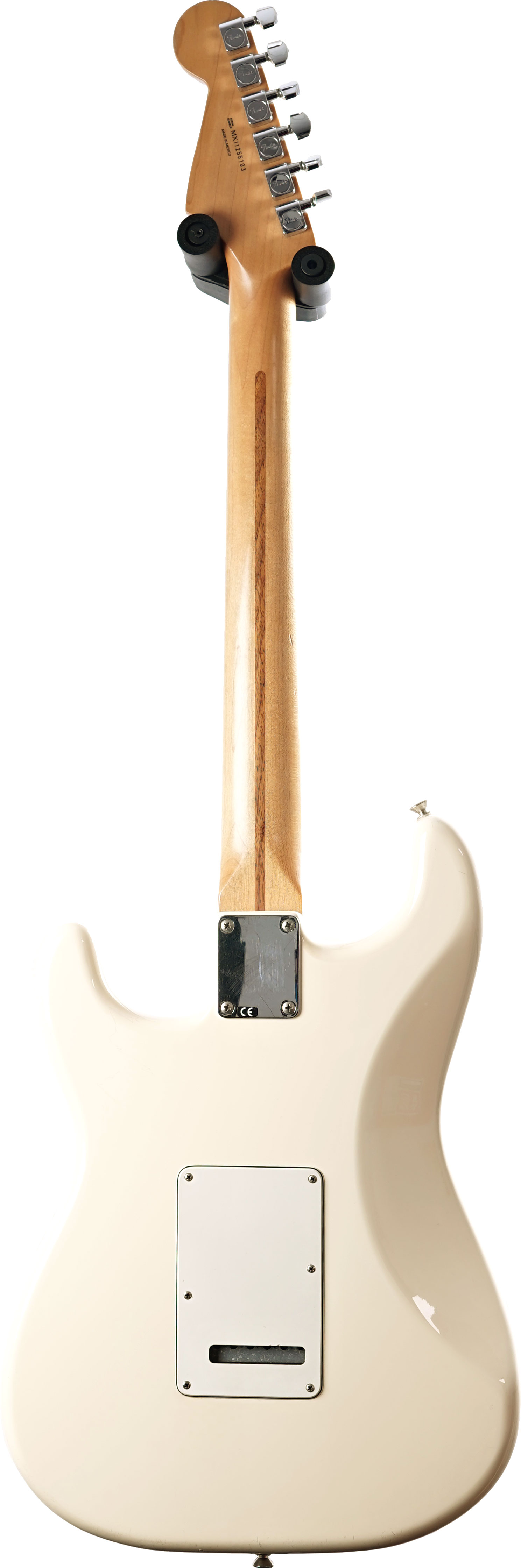 Fender 2011 Standard Stratocaster Arctic White HSS Maple Fingerboard (Pre-Owned)