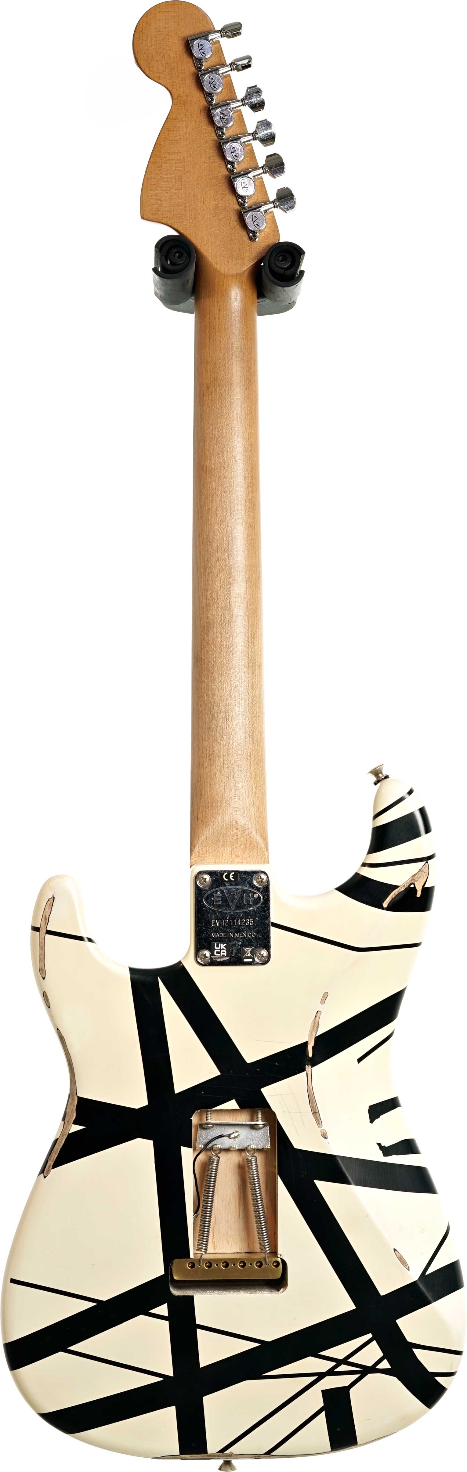EVH 2021 Striped Series '78 Eruption Maple Fingerboard White with Black Stripes Relic (Pre-Owned)