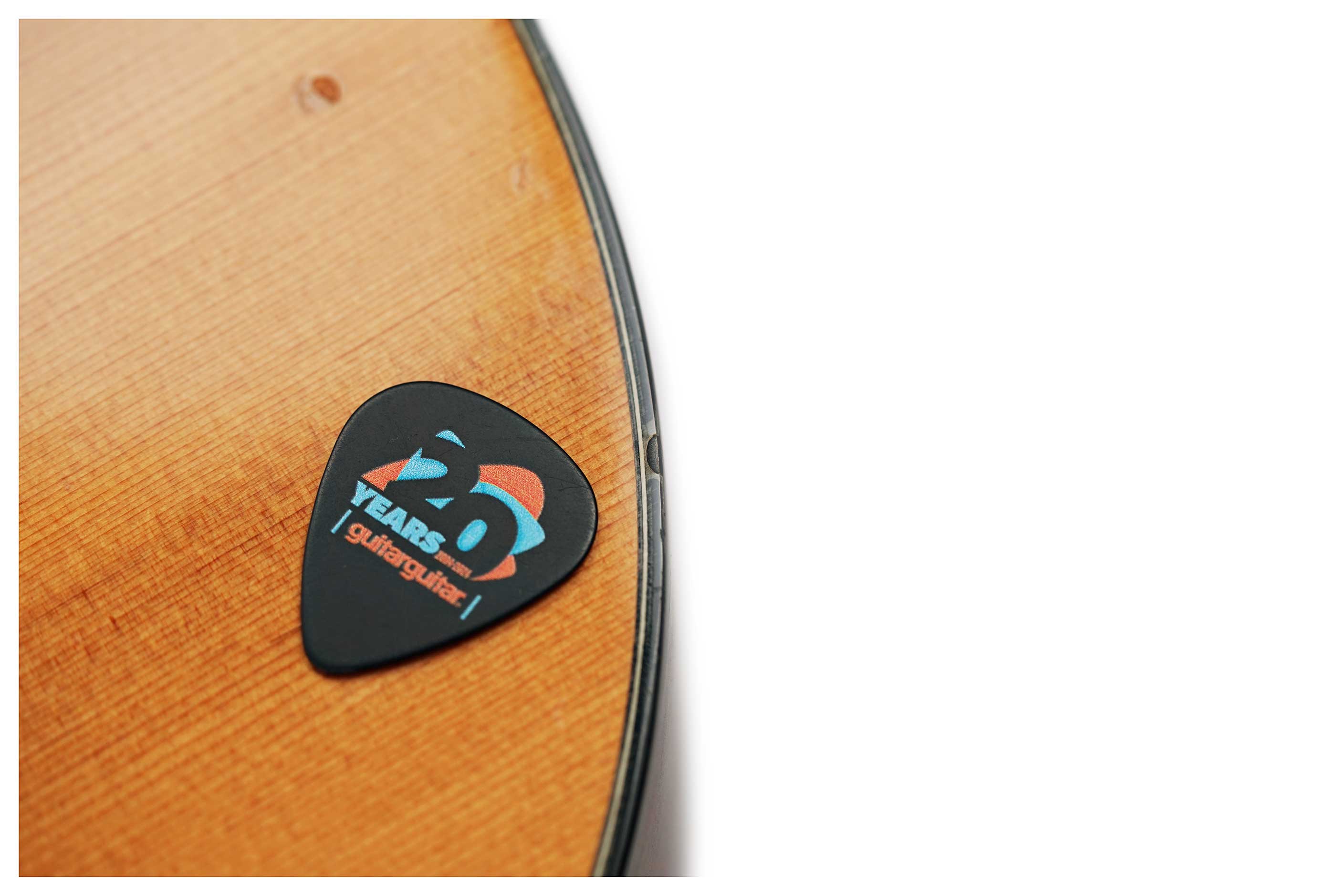 Taylor 2002 300 Series 310 Dreadnought Left Handed (Pre-Owned)
