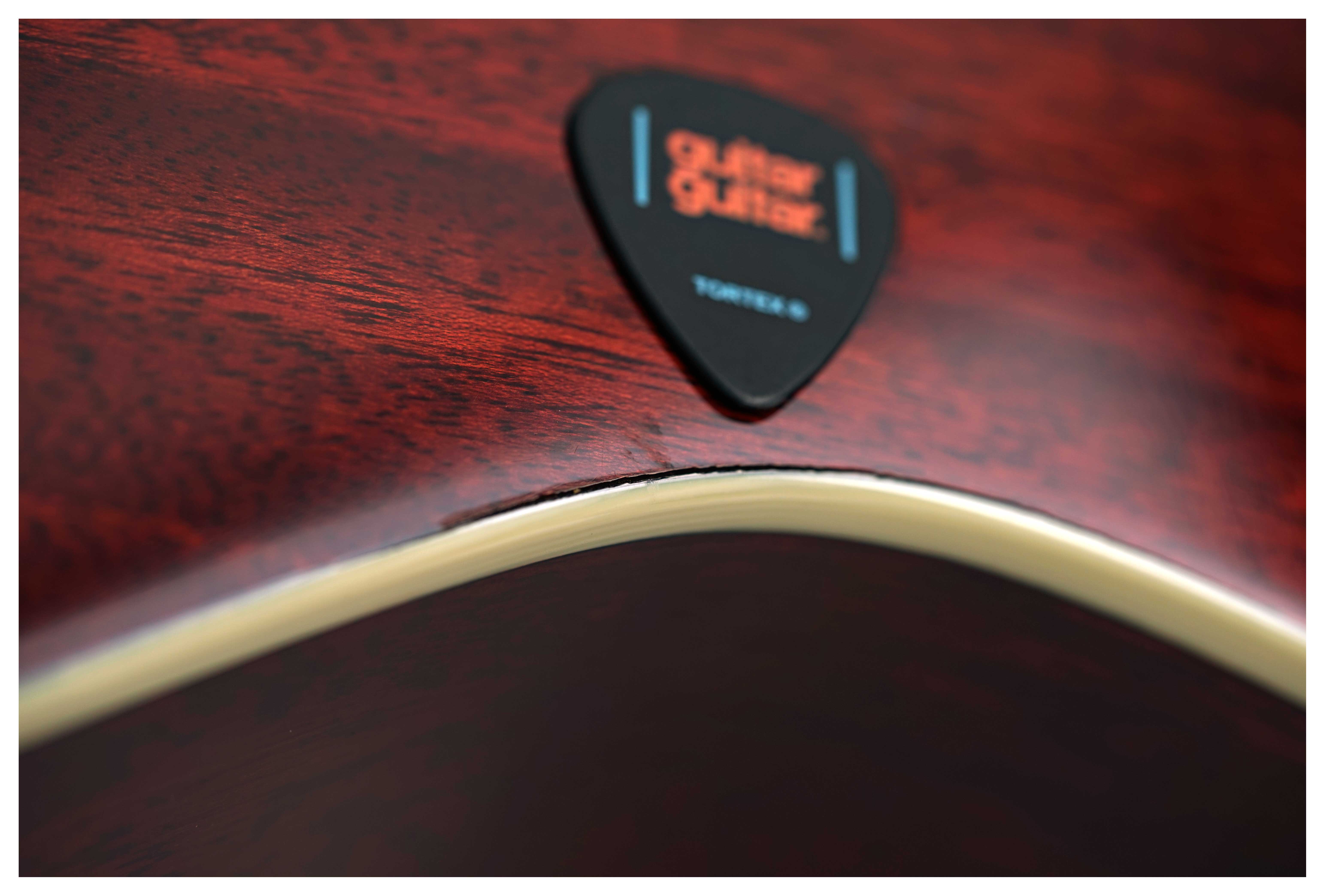Taylor 2006 GS5 Grand Symphony Western Red Cedar/Tropical American Mahogany (Pre-Owned)