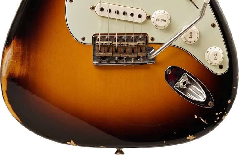 Fender Custom Shop 2014 Master Design 1963 Relic Stratocaster Two Tone Sunburst Designed By John Cruz (Pre-Owned) #CZ523315 Fender Custom Shop 2014 Master Design 1963 Relic Stratocaster Two Tone Sunburst Designed By John Cruz (Pre-Owned) #CZ523315