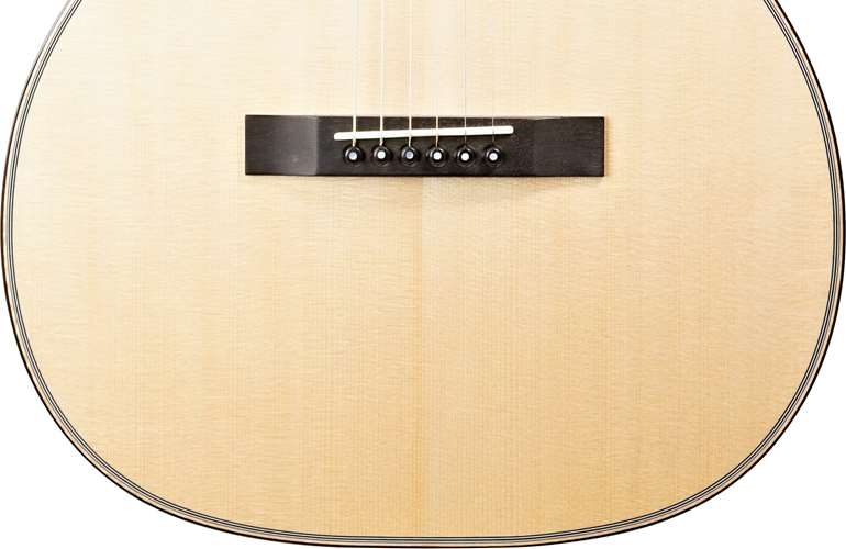 Huss & Dalton 00 Standard Natural (Pre-Owned) #3898 Huss & Dalton 00 Standard Natural (Pre-Owned) #3898