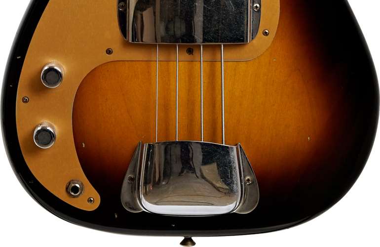 Fender Custom Shop 57 Precision Bass Journeyman Relic Left Handed Sunburst Maple Fingerboard (Pre-Owned) #CZ549644 Fender Custom Shop 57 Precision Bass Journeyman Relic Left Handed Sunburst Maple Fingerboard (Pre-Owned) #CZ549644