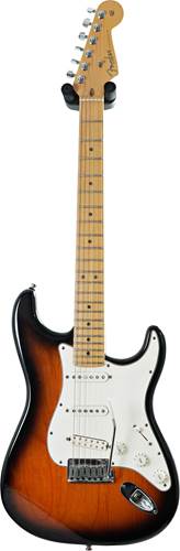 Fender 2000 American Standard Stratocaster 3-Tone Sunburst Maple Fingerboard (Pre-Owned) #Z0285631 Fender 2000 American Standard Stratocaster 3-Tone Sunburst Maple Fingerboard (Pre-Owned) #Z0285631
