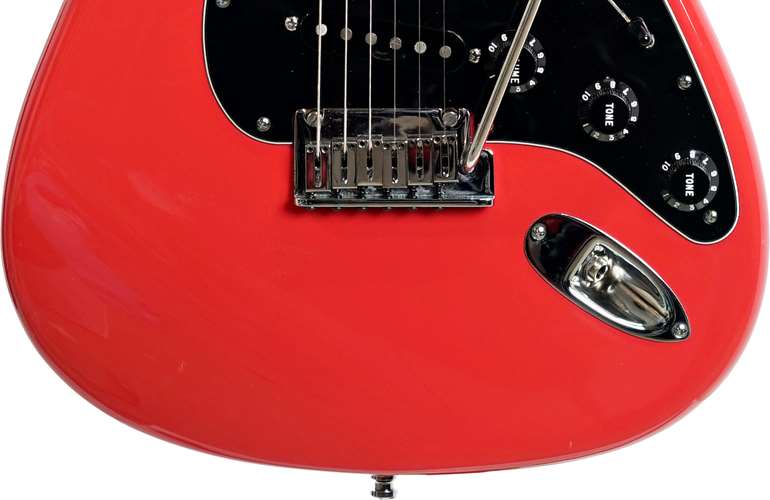 Fender Custom Shop Deluxe Stratocaster NOS Maple Fingerboard Fiesta Red (Pre-Owned) #R64637 Fender Custom Shop Deluxe Stratocaster NOS Maple Fingerboard Fiesta Red (Pre-Owned) #R64637