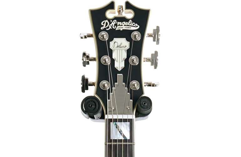 D'Angelico Deluxe Bedford Matte Walnut (Pre-Owned) #W2202558 D'Angelico Deluxe Bedford Matte Walnut (Pre-Owned) #W2202558